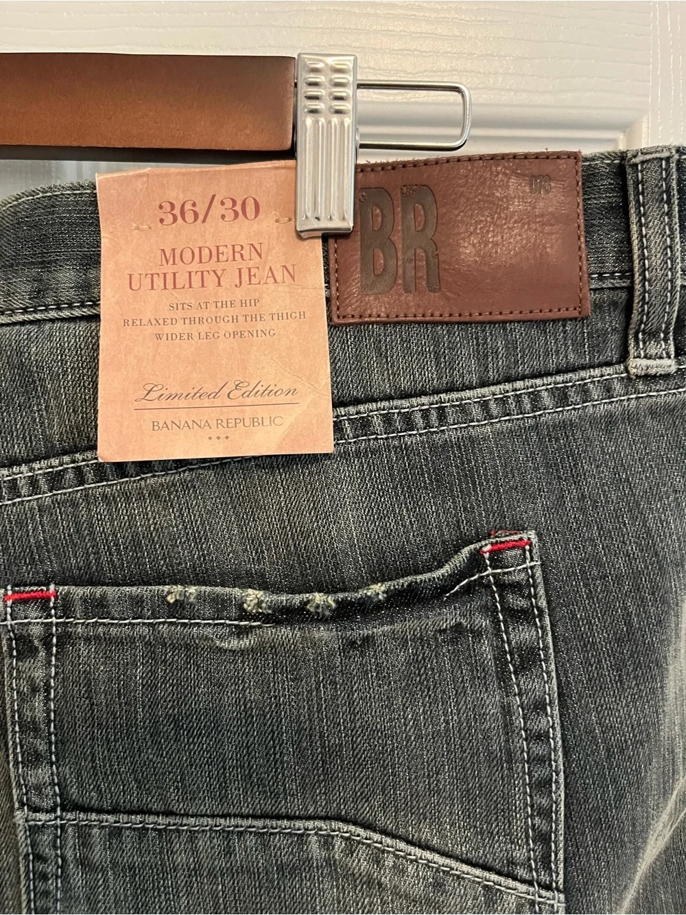 NWT Banana Republic Limited Edition Modern Utility Jeans – Men’s 36x30